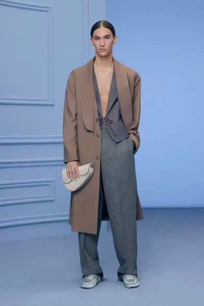 Look 44